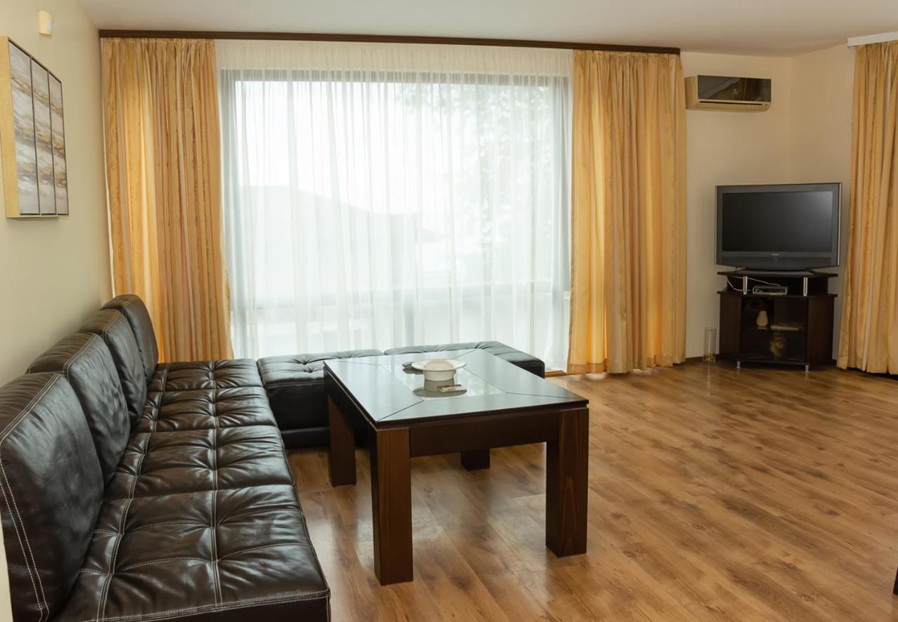 Cozy 1Bd Apartment With A Spacious Terrace By Flat Mаnager Μπαλτσίκ Εξωτερικό φωτογραφία
